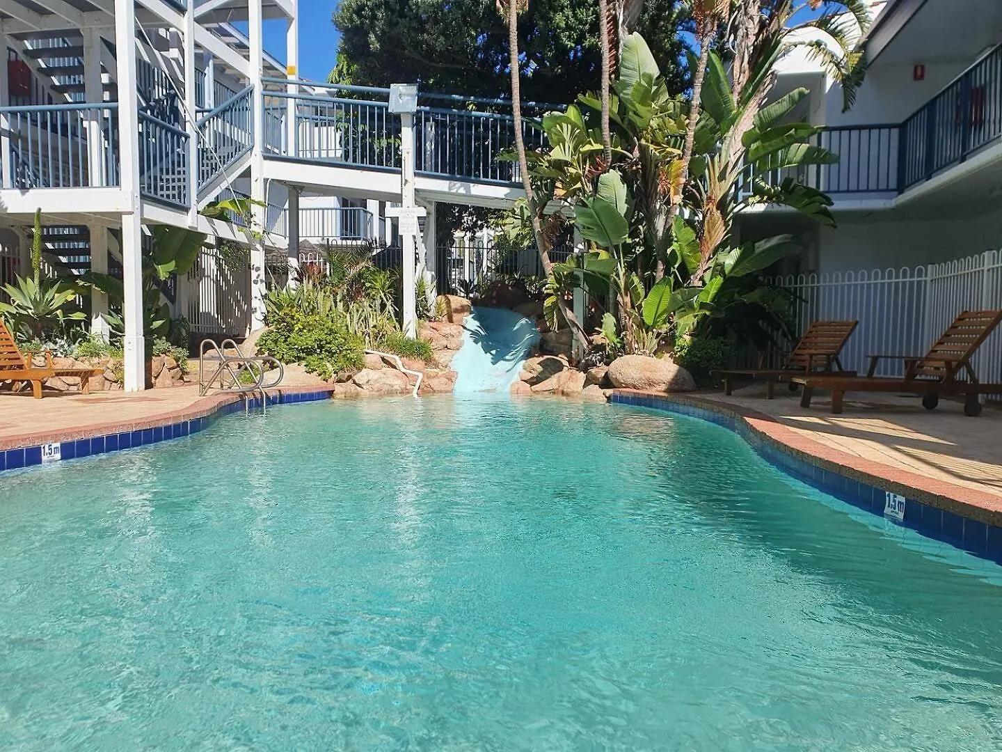 Coastal Beach Retreat Scarborough Pool & Slide! Perth 0*,  Avustralya
